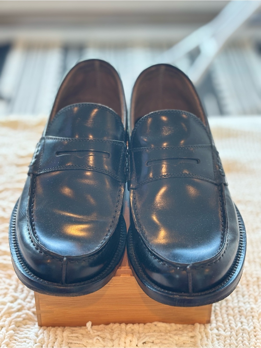 Vero Cuoio Black Leather Penny Loafers